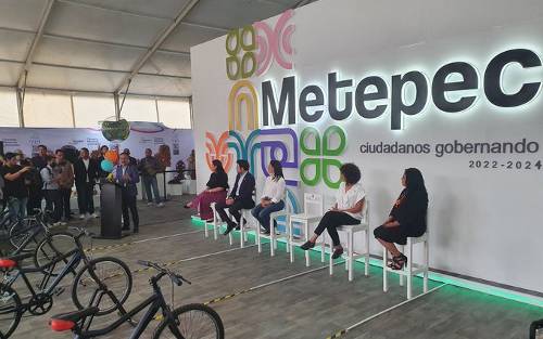 Video: Inauguran Feria de San Isidro Metepec; alcalde promete 16 días de diversión y seguridad